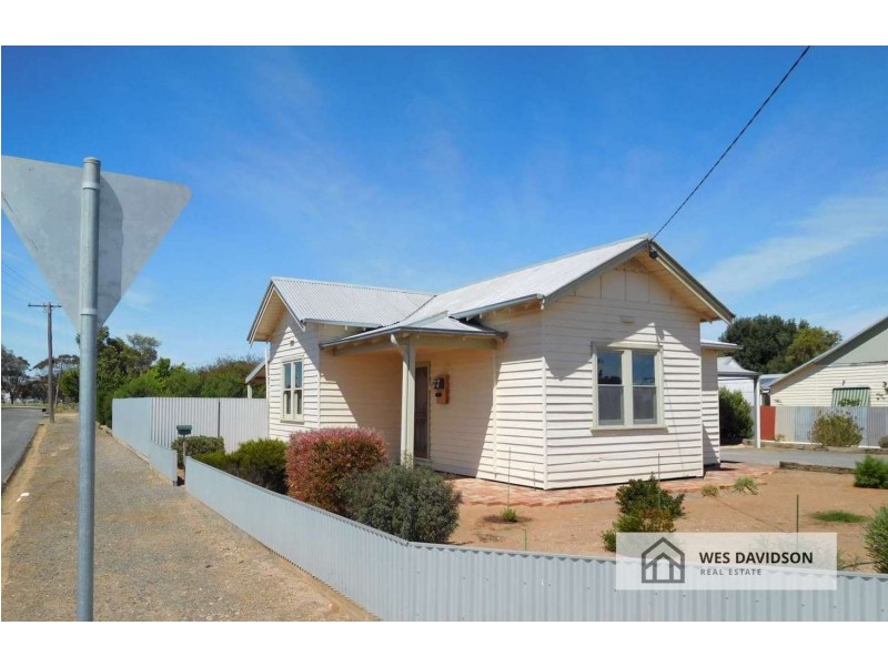 11 Friend Street, Murtoa VIC 3390