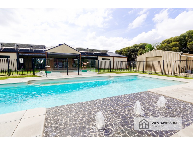 12 MacKenzie Court, Haven VIC 3401