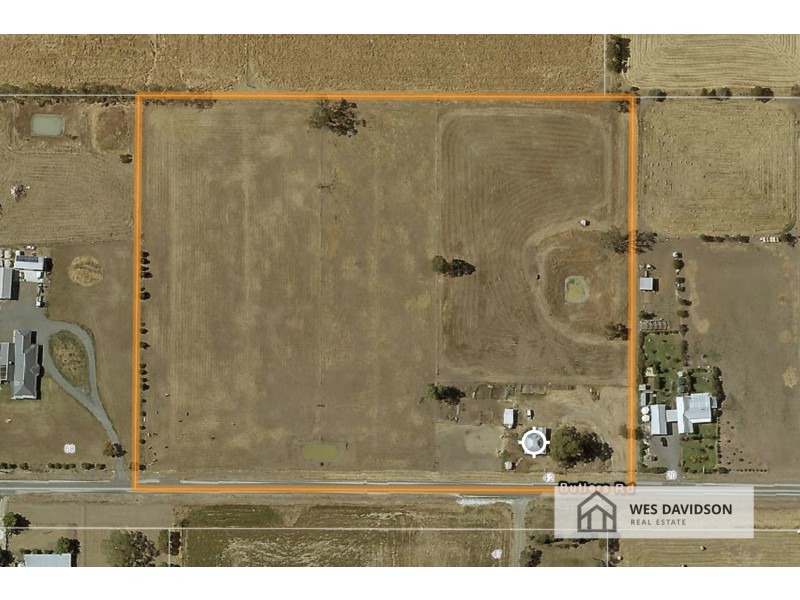 42 Butlers Road, Riverside VIC 3401