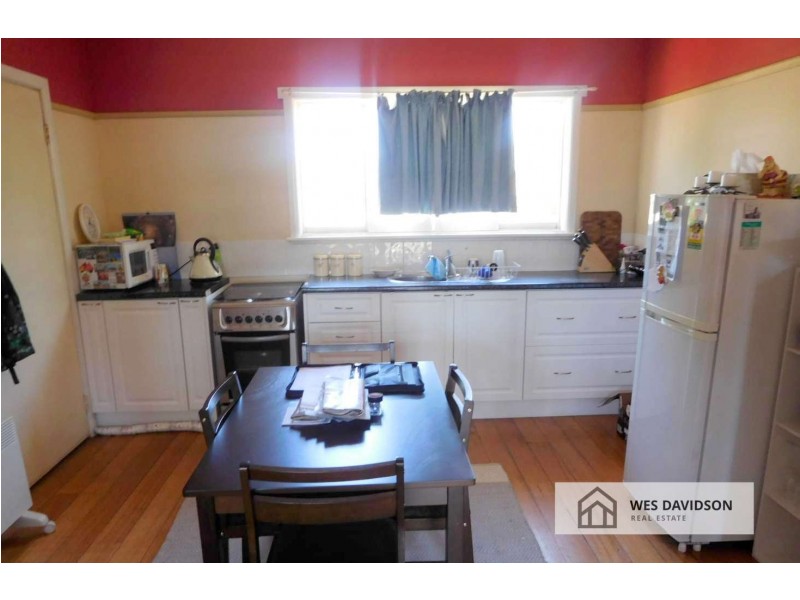 28 Dimboola Road, Nhill VIC 3418