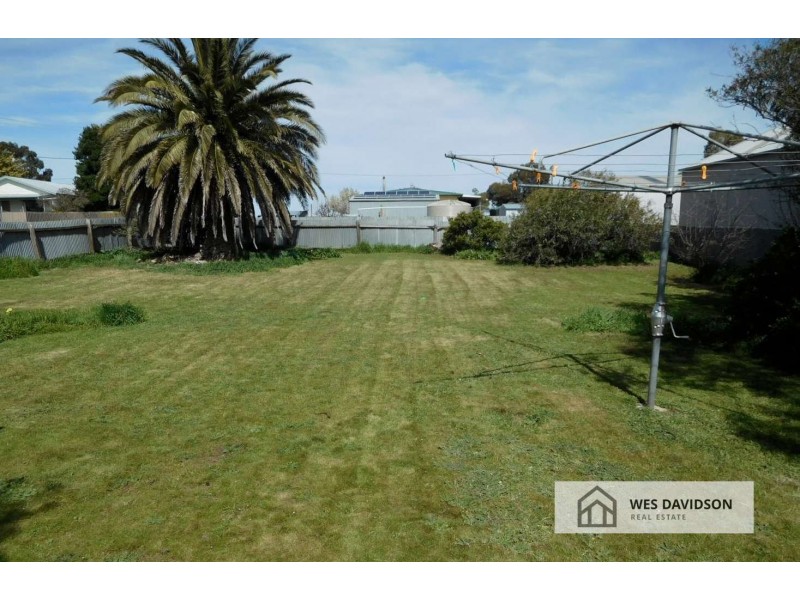 28 Dimboola Road, Nhill VIC 3418