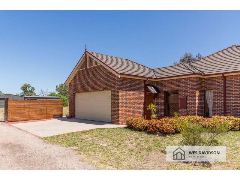 32 Hunts Road, Haven VIC 3401