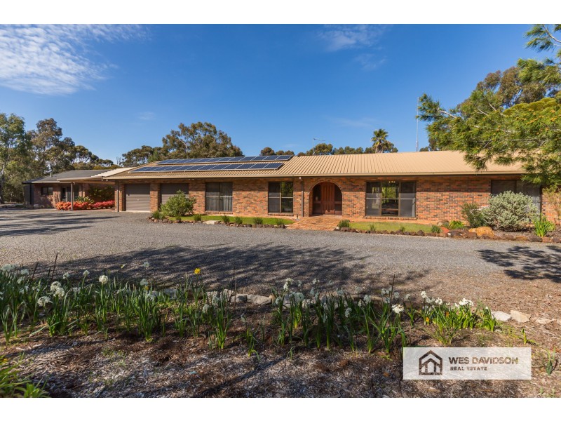 49 Grant Drive, Dooen VIC 3401