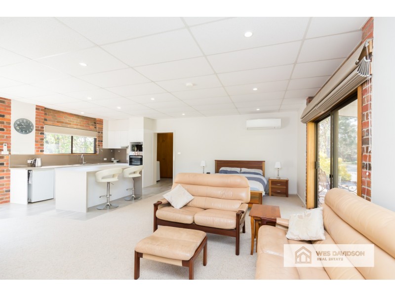 49 Grant Drive, Dooen VIC 3401