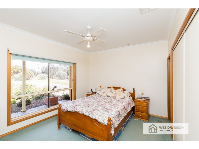 38 Brighton Drive, Dooen VIC 3401