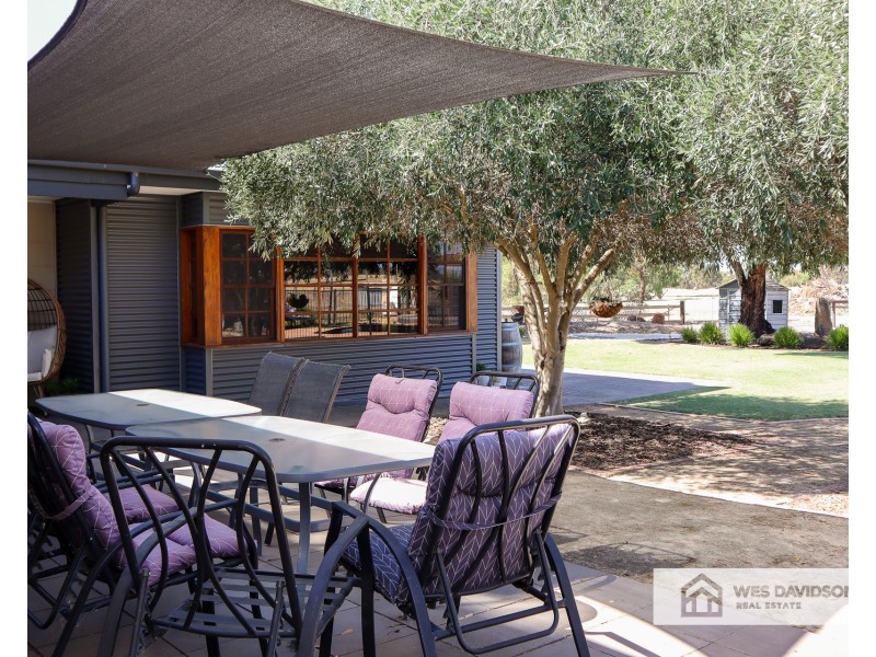 414 Pennys Road, Bungalally VIC 3401