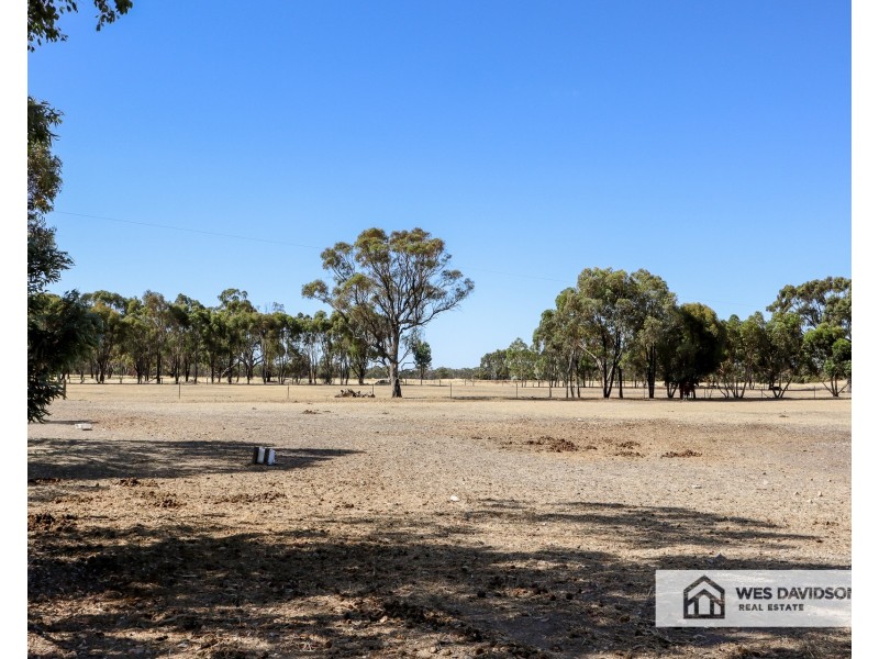 414 Pennys Road, Bungalally VIC 3401