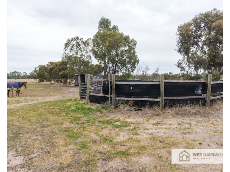 37 Netherway Drive, Quantong VIC 3401