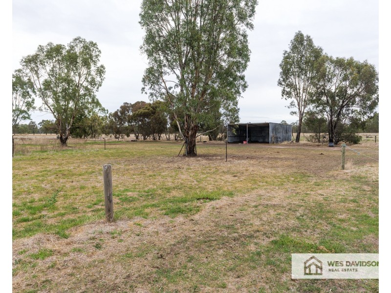 37 Netherway Drive, Quantong VIC 3401