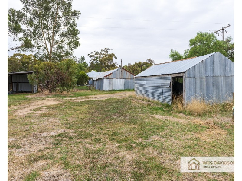 37 Netherway Drive, Quantong VIC 3401