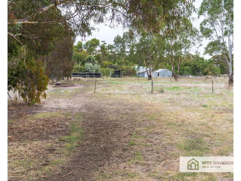 37 Netherway Drive, Quantong VIC 3401