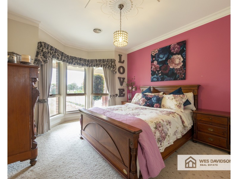 668 Walshs Road, Mckenzie Creek VIC 3401