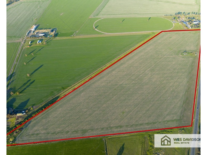 9046 Western Highway, Riverside VIC 3401