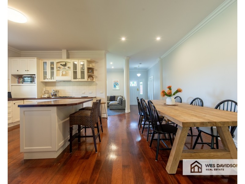 4 Creasey Court, Vectis VIC 3401