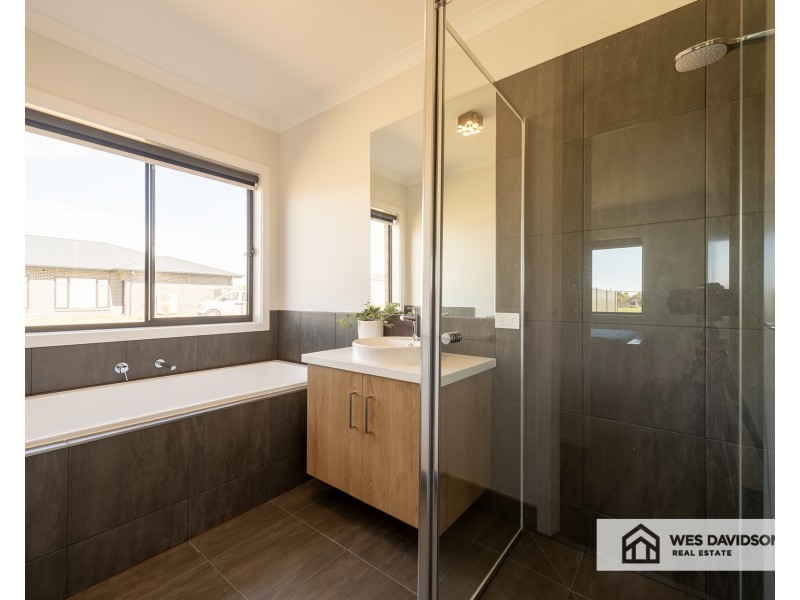 128 Plozzas Road, Haven VIC 3401