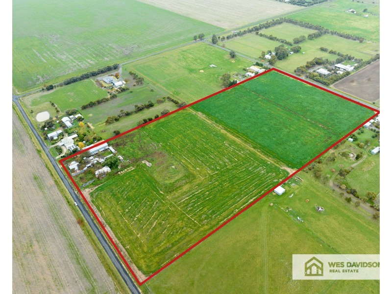 9&10/98 Heards Road, Riverside VIC 3401