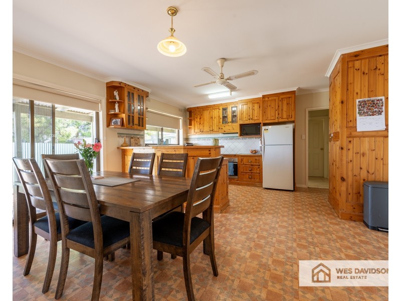 553 Riverside East Road, Riverside VIC 3401