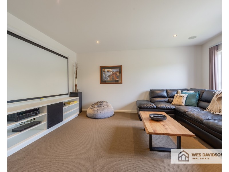 6 Blue Wren Drive, Haven VIC 3401