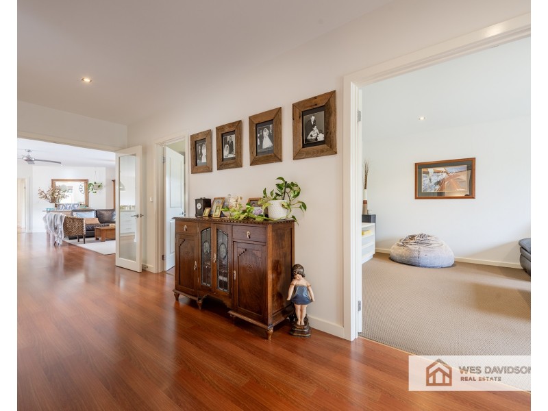 6 Blue Wren Drive, Haven VIC 3401