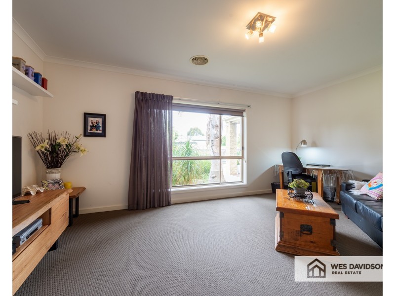 6 Blue Wren Drive, Haven VIC 3401