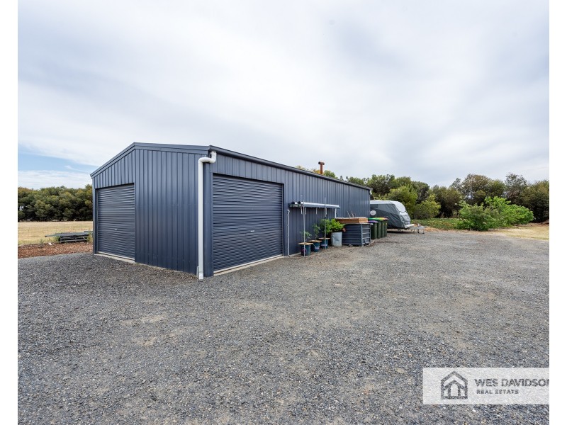 6 Blue Wren Drive, Haven VIC 3401