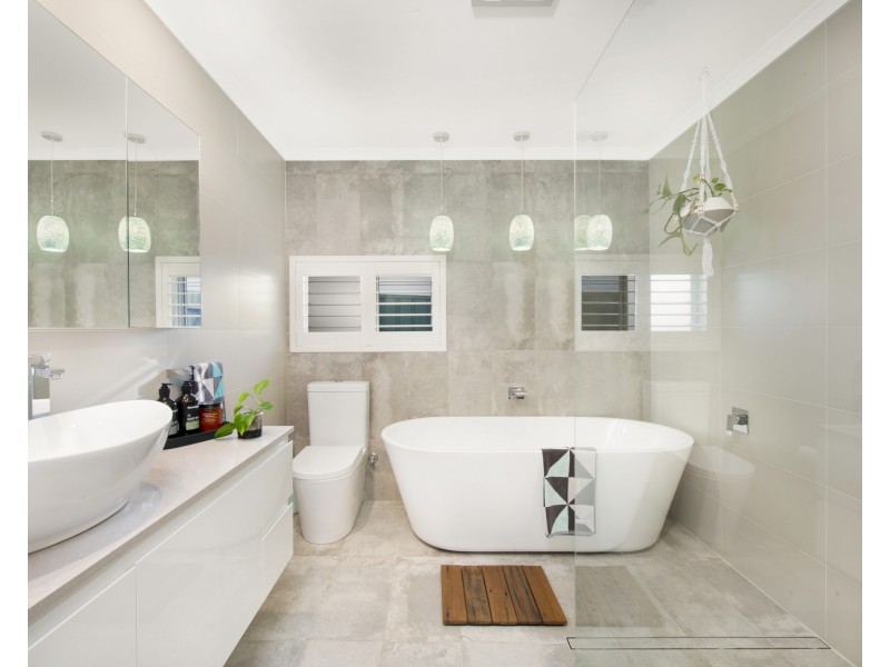 43 Amaral Avenue, Dapto NSW 2530