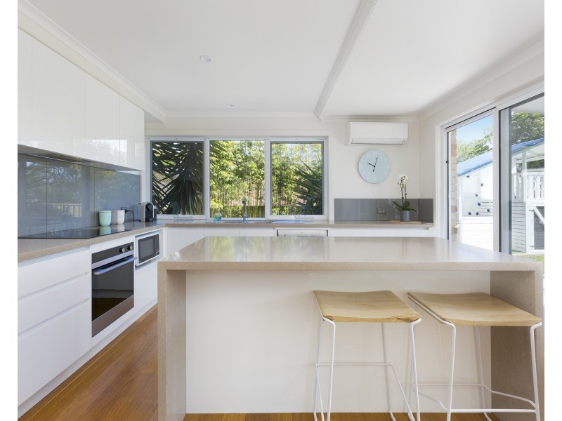 6 Wells Place, Shoalhaven Heads NSW 2535