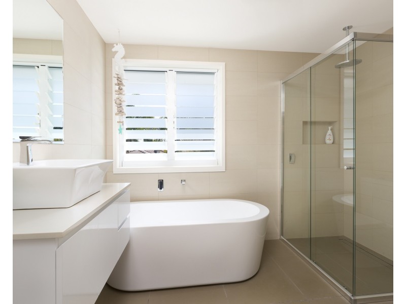 6 Wells Place, Shoalhaven Heads NSW 2535