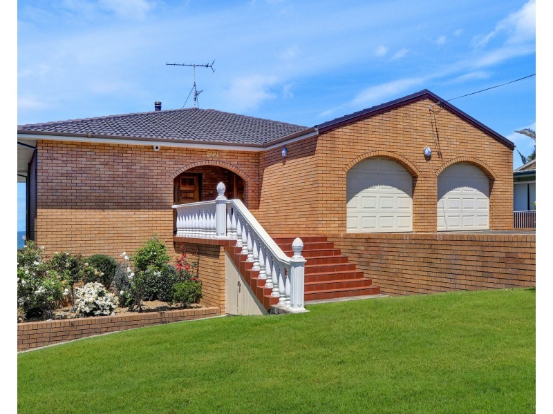 122 North Kiama Drive, Kiama Downs NSW 2533