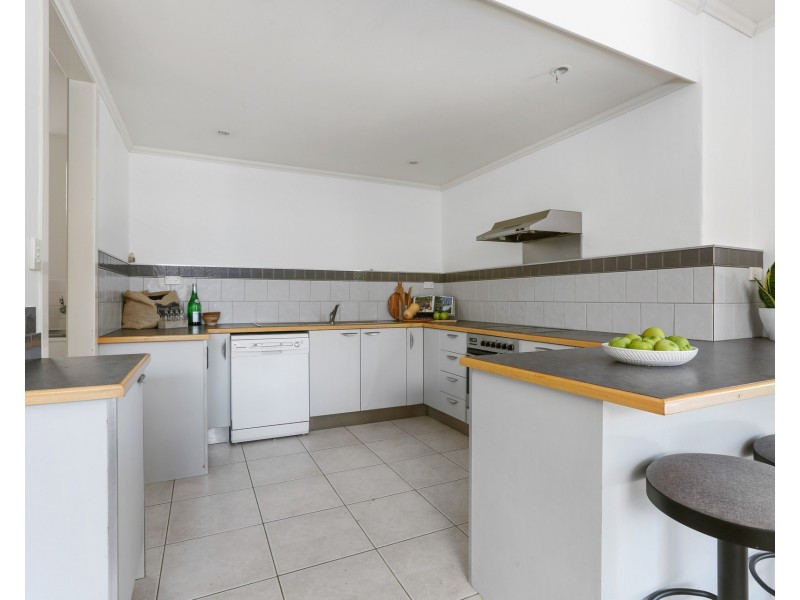 27 Hothersal Street, Kiama NSW 2533