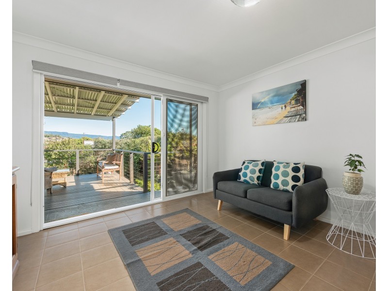 16 Alexander Avenue, Kiama Downs NSW 2533