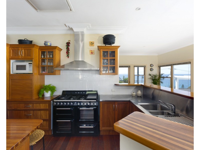 18 Pacific Street, Kiama NSW 2533
