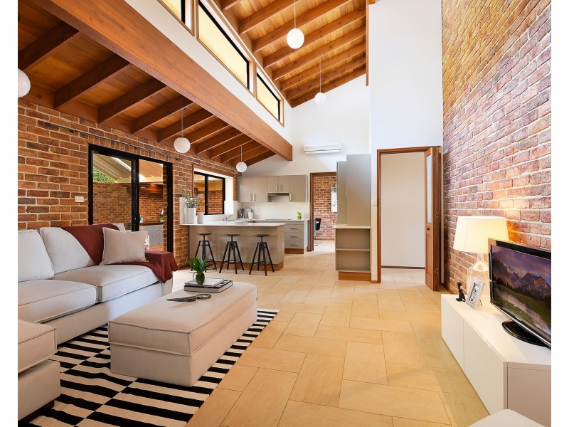 17 Ironbark Crescent, Kiama Downs NSW 2533