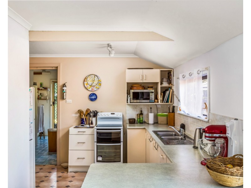 17 Riverleigh Avenue, Gerroa NSW 2534