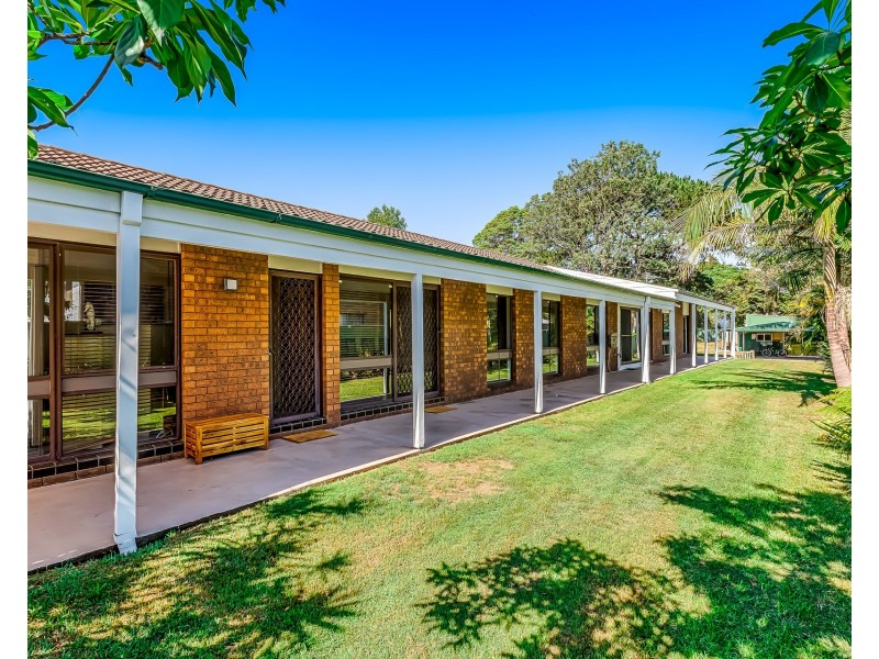26 Ravenscliffe Road, Shoalhaven Heads NSW 2535
