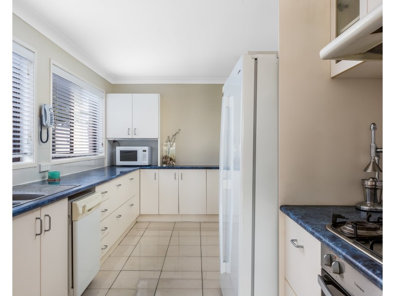 26 Ravenscliffe Road, Shoalhaven Heads NSW 2535