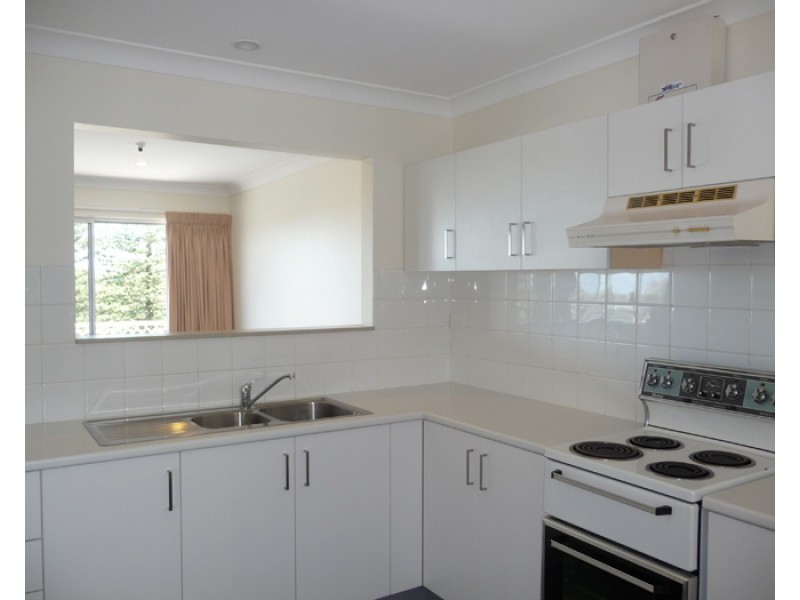 2/19 Riverleigh Avenue, Gerroa NSW 2534