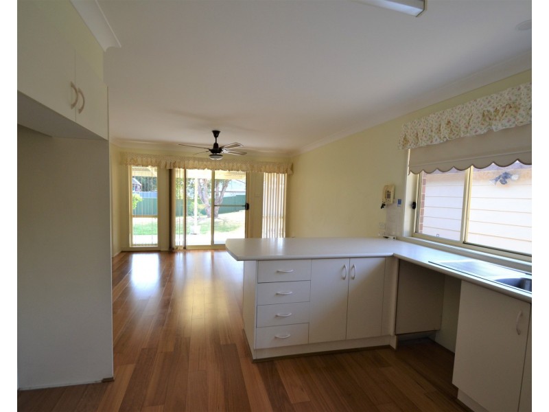 38 McIntosh Street, Shoalhaven Heads NSW 2535