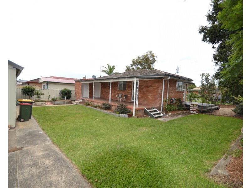 16 Golden Hill Avenue, Shoalhaven Heads NSW 2535