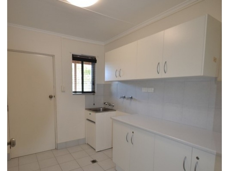 8 Throsby Street, Shoalhaven Heads NSW 2535