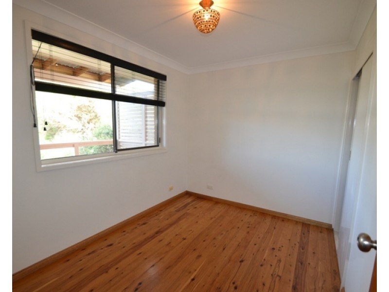 8 Throsby Street, Shoalhaven Heads NSW 2535