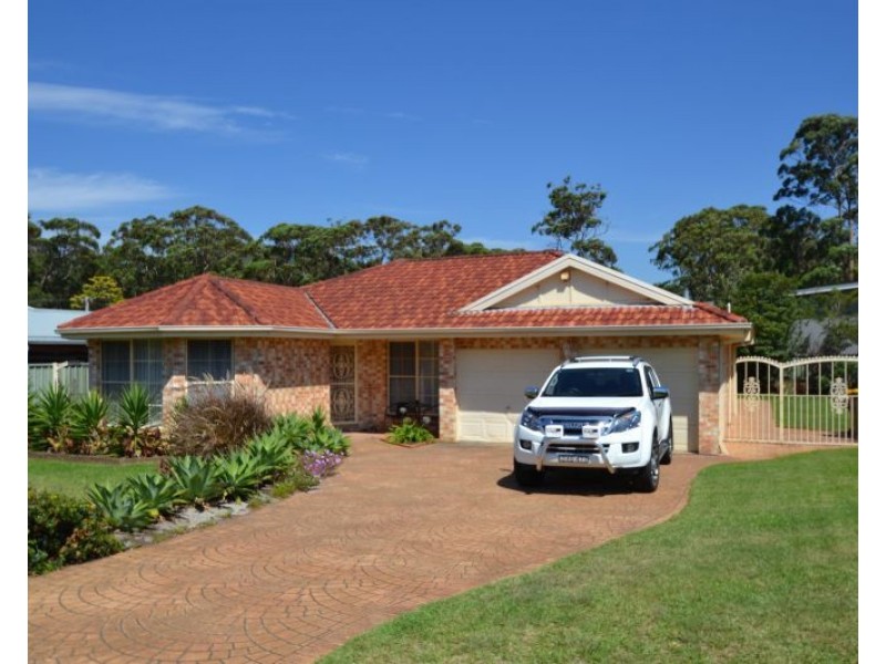 32 Scott Street, Shoalhaven Heads NSW 2535