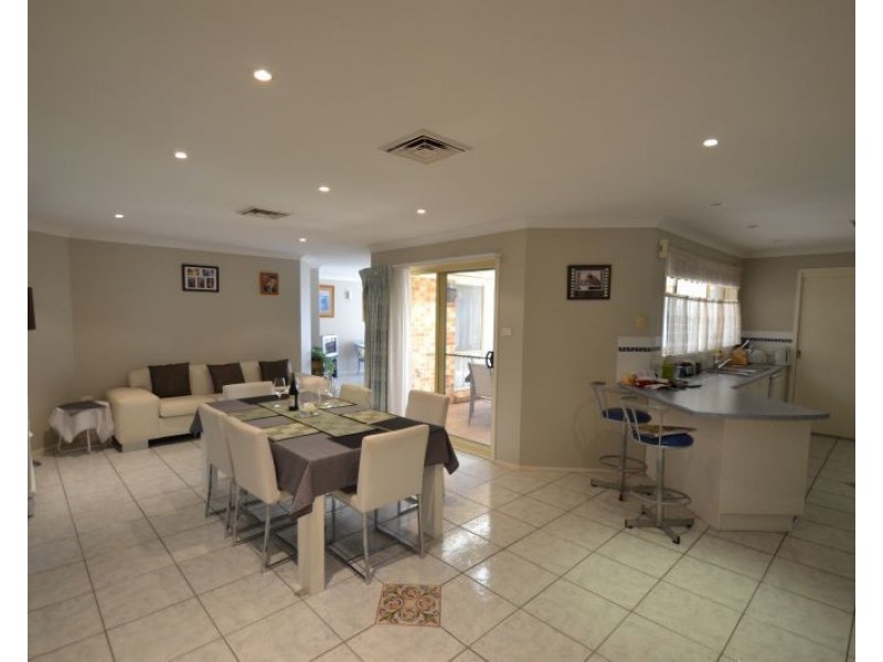 32 Scott Street, Shoalhaven Heads NSW 2535