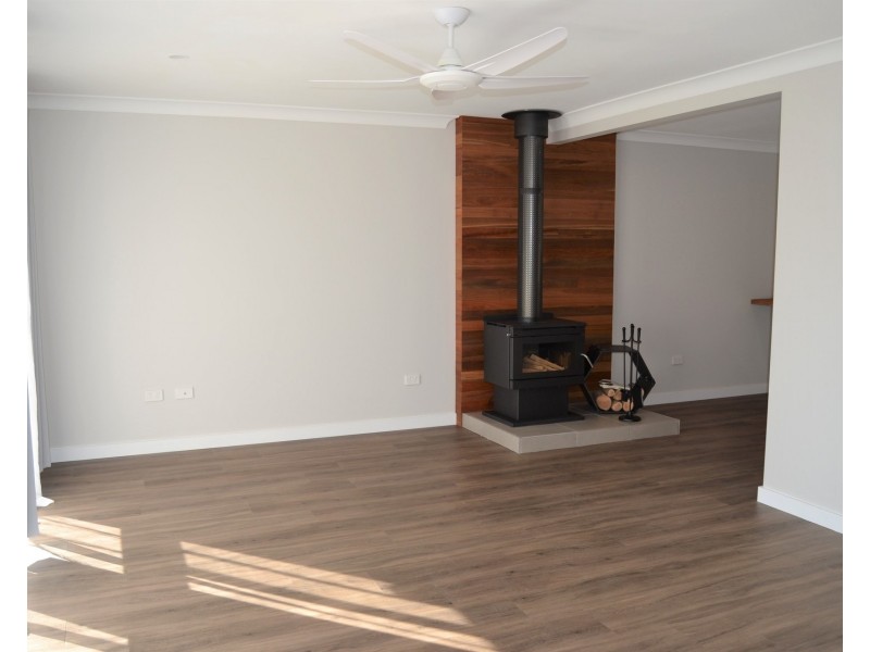 36 Davenport Road, Shoalhaven Heads NSW 2535