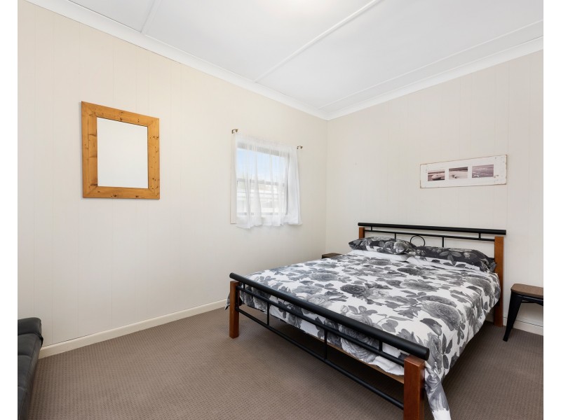 41 Ravenscliffe Road, Shoalhaven Heads NSW 2535