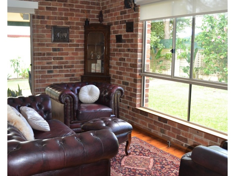 50 Jerry Bailey Road, Shoalhaven Heads NSW 2535