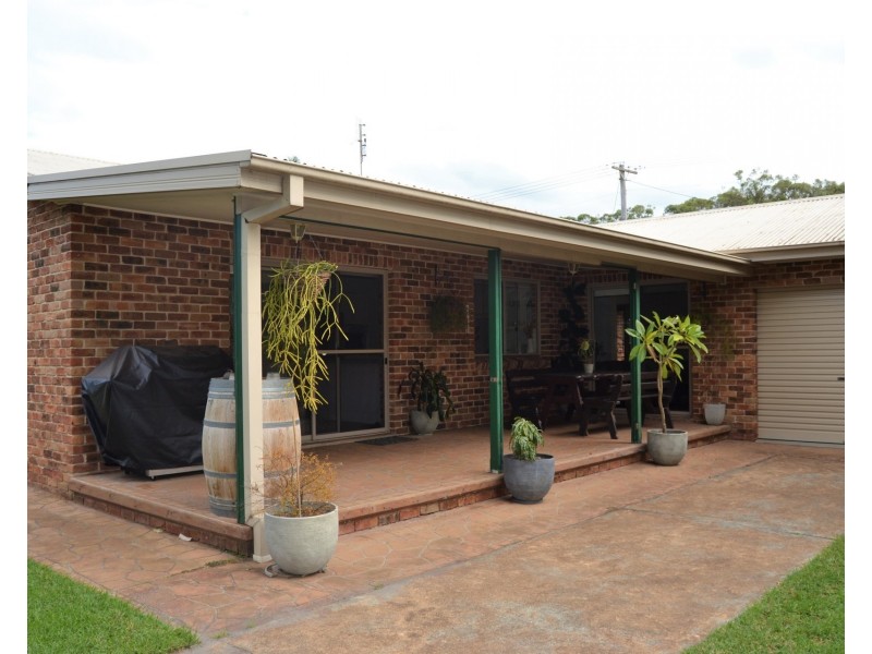 50 Jerry Bailey Road, Shoalhaven Heads NSW 2535