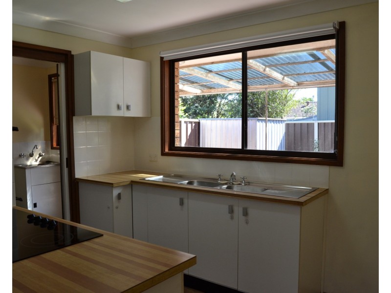 8/41-45 Renown Avenue, Shoalhaven Heads NSW 2535