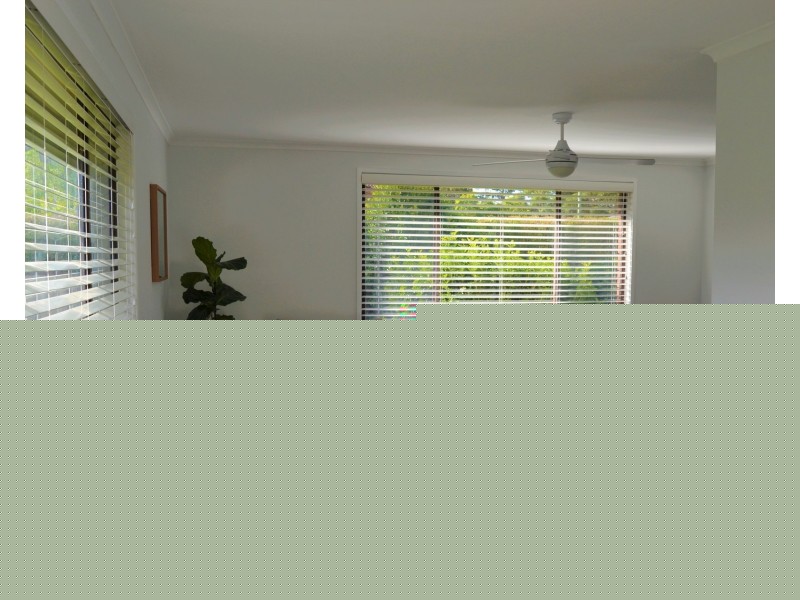 10 Mclay Avenue, Shoalhaven Heads NSW 2535