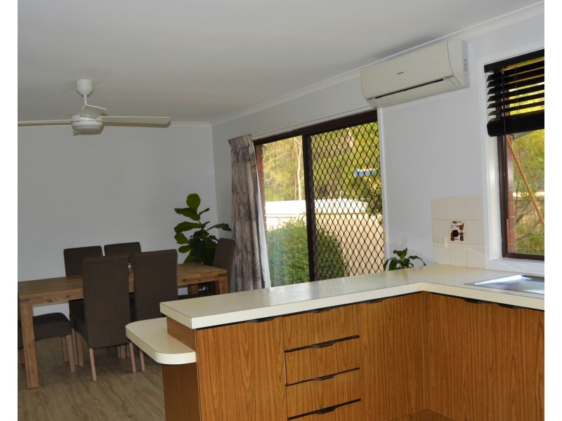 10 Mclay Avenue, Shoalhaven Heads NSW 2535